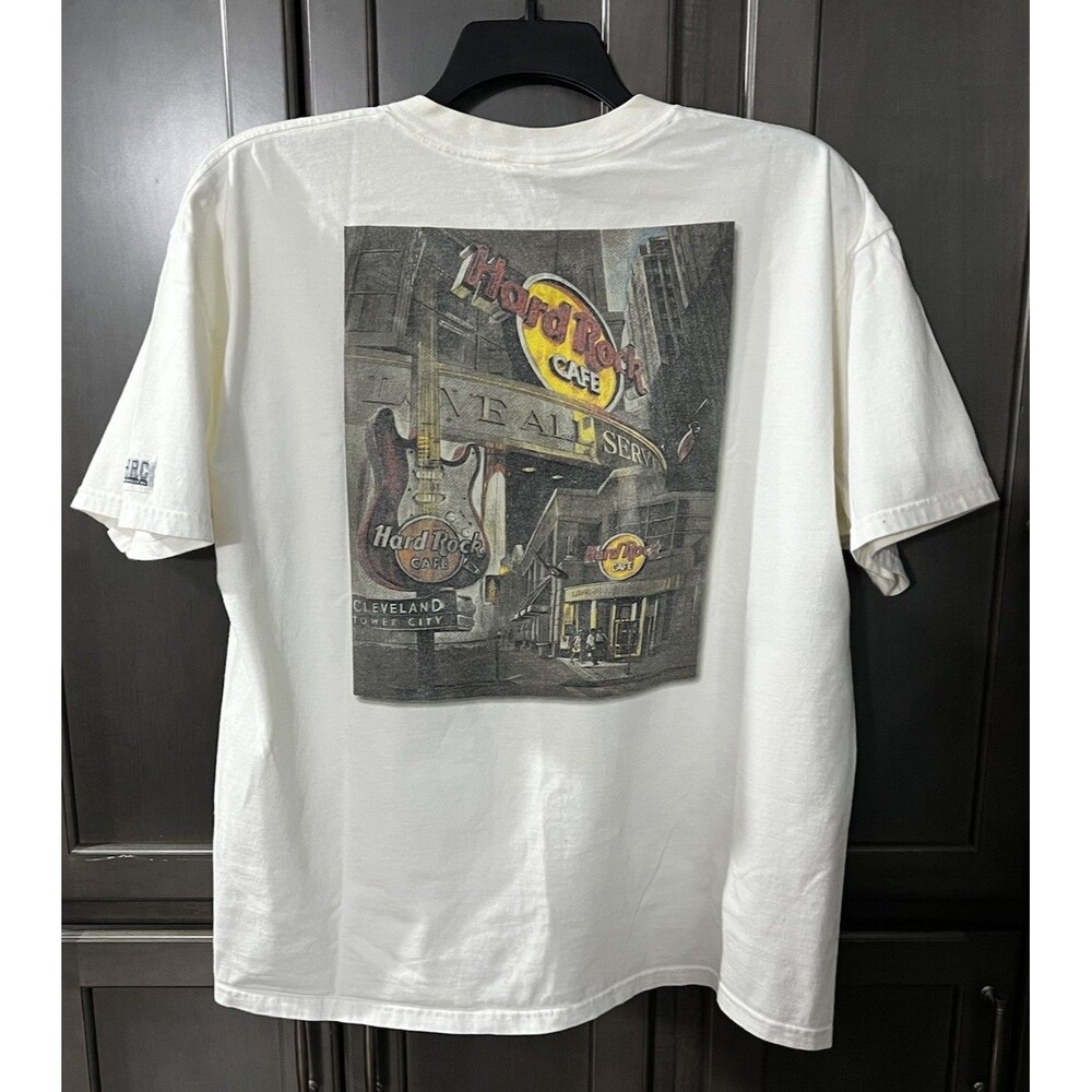 Hard Rock Cafe Heavy Tee Shirt Men’s XL White Cleveland Graphic Print Vintage